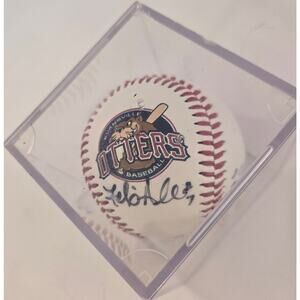 Evansville Otters Minor League Baseball Autographed Ball Souvenir Collectible